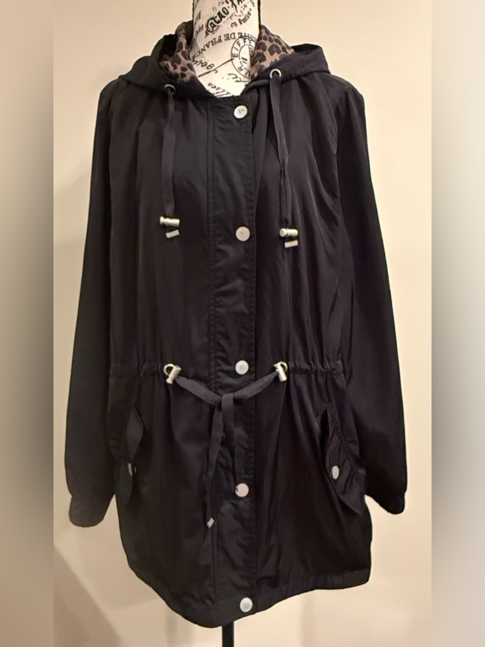 Women’s Black Hooded Drawstring Rain Jacket w/ Leopard Interior Lining
